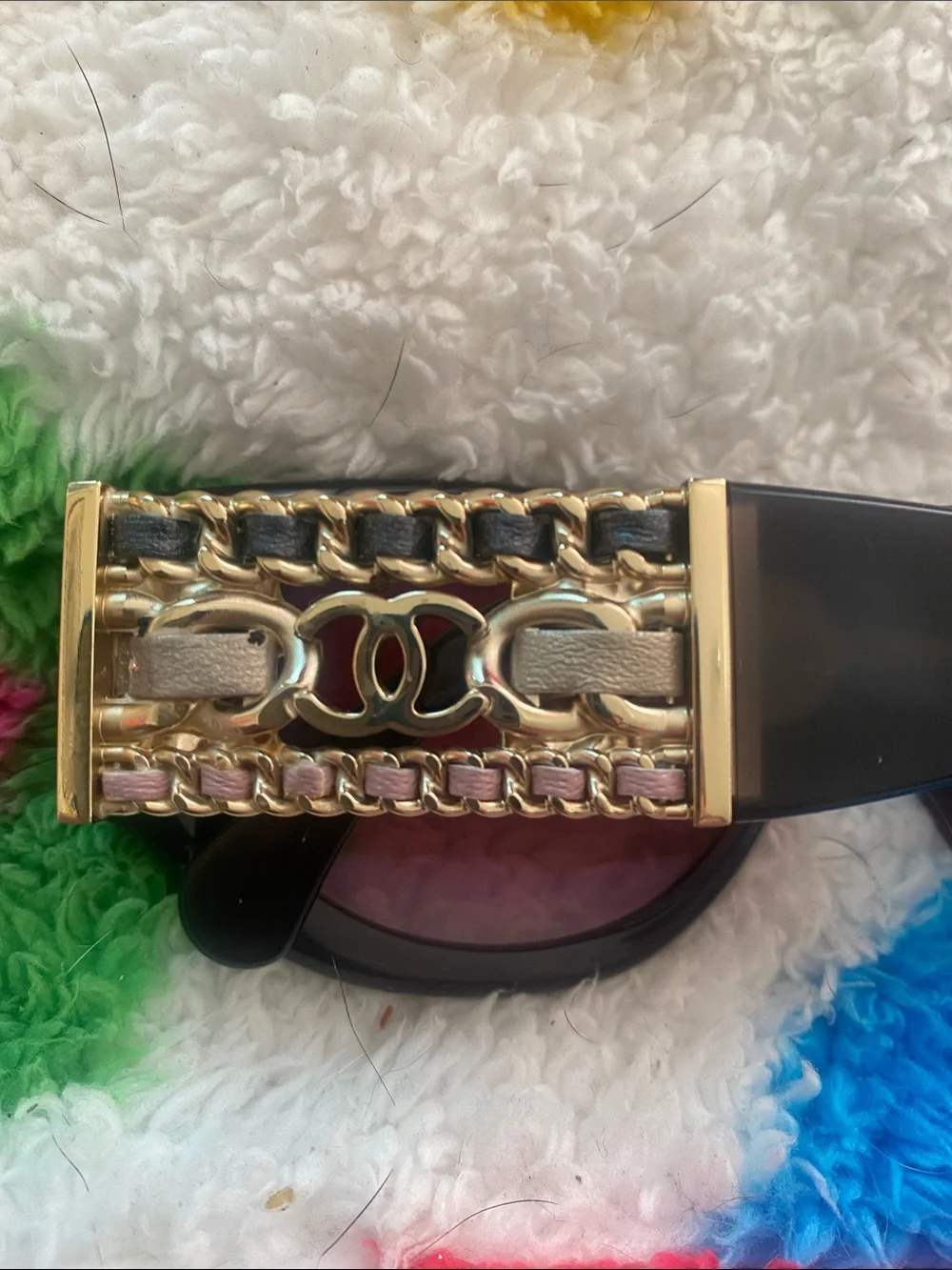 CHANEL classic oval